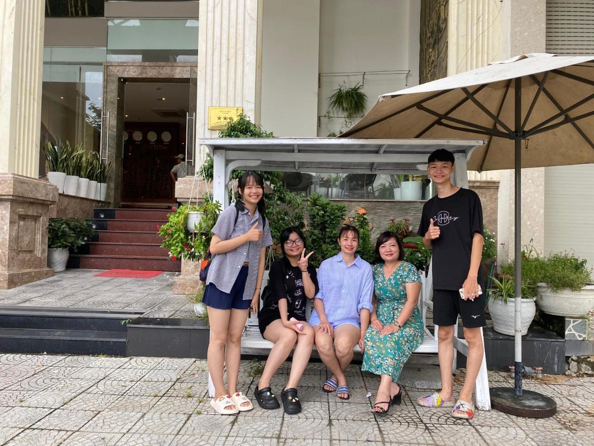 Titan Hotel Da Nang Exterior photo