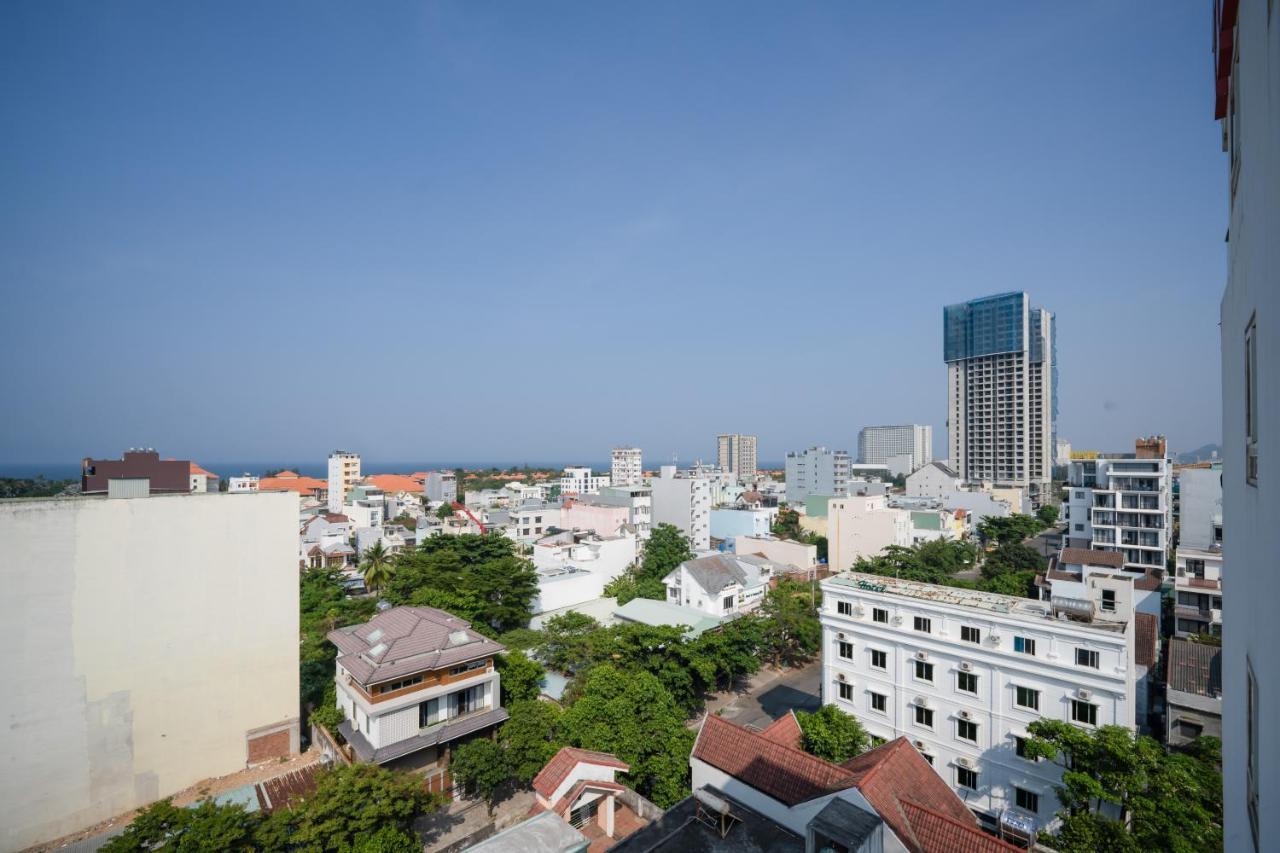 Titan Hotel Da Nang Exterior photo